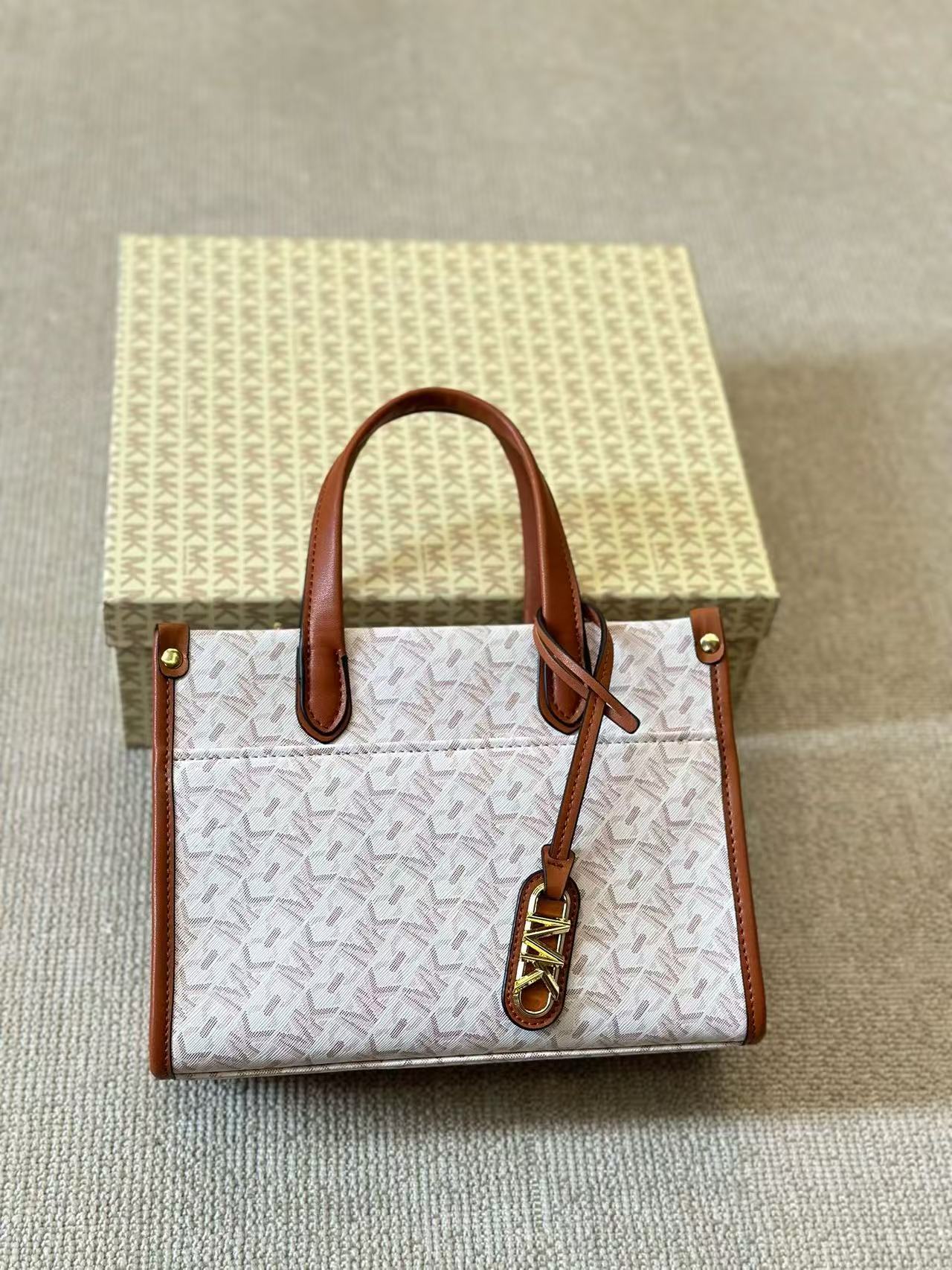 Women'S Tote Bags Michael Kors - Nuovissima Borsa Tote Michael Kors, Borsa