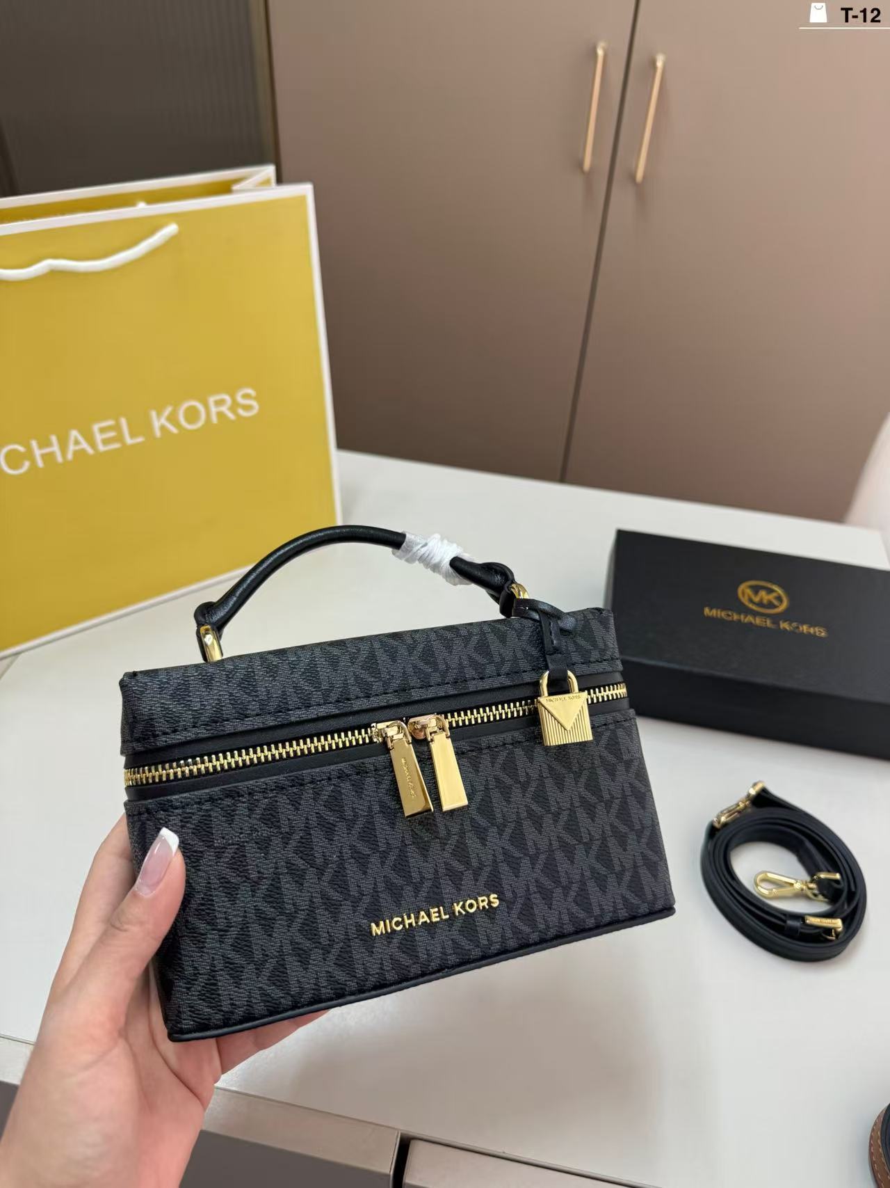 Borsa a Tracolla Michael Kors  - Women'S Tote Bags Michael Kors recensione e prezzo