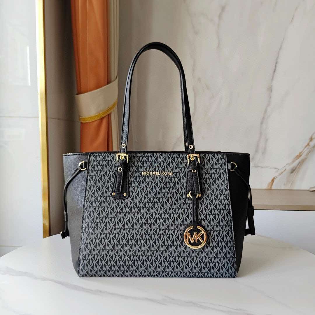 Nuovissima Borsa Tote in PVC M - Women'S Tote Bags Michael Kors recensione e prezzo