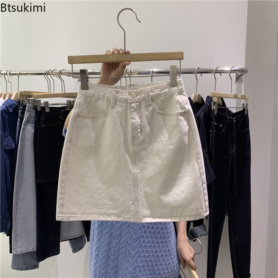 Nuova Gonna Corta in Denim Est - Women Bags 2026 recensione e prezzo