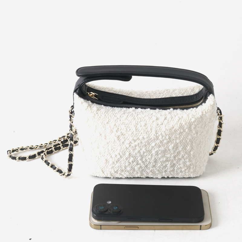 Borse Hobo Classiche in Pelle  - Women Bags 2026 recensione e prezzo