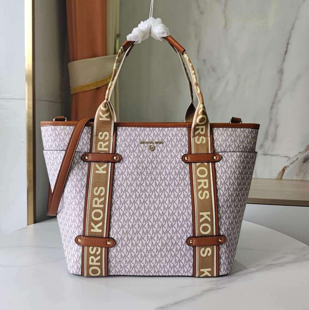 Nuova Borsa Grande MK Commuter - Women'S Tote Bags Michael Kors recensione e prezzo